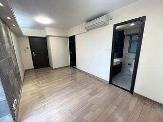 Sai Wan Ho - Grand Promenade Block 1 03