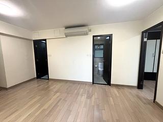Sai Wan Ho - Grand Promenade Block 1 05