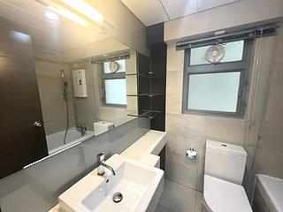 Sai Wan Ho - Grand Promenade Block 1 10