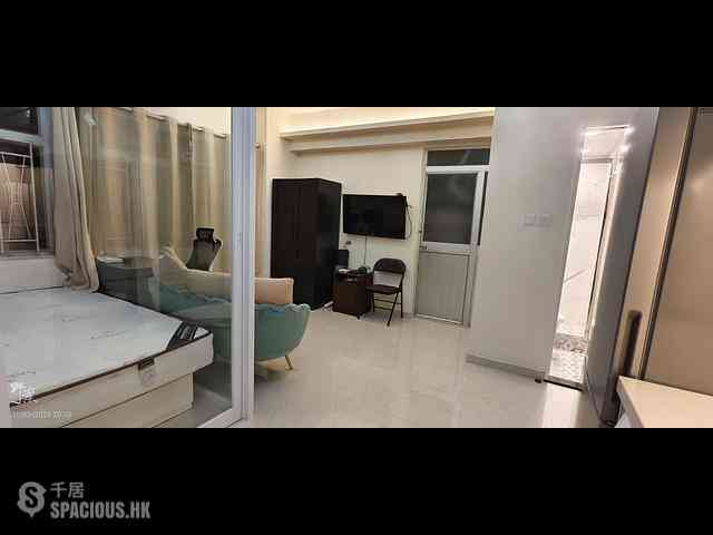 Sheung Wan - Kam Fung Building 04