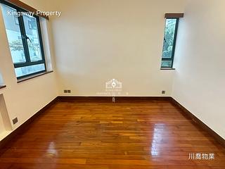 Mid Levels Central - Ivory Court 07