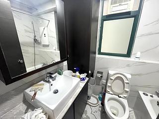 Sai Wan Ho - Grand Promenade Block 6 08