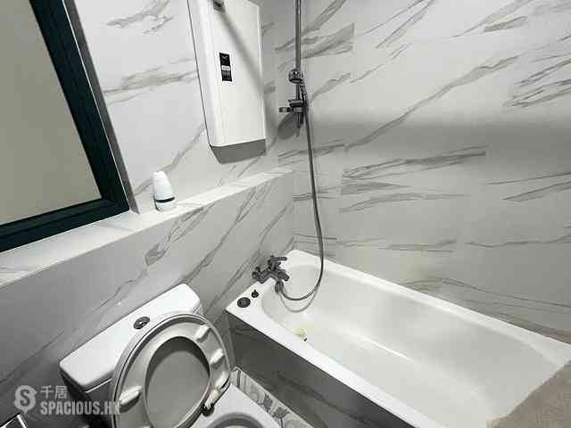 Sai Wan Ho - Grand Promenade Block 6 09