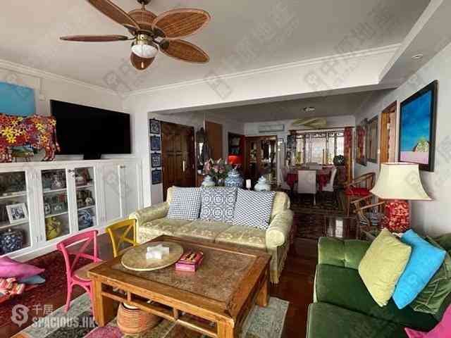Pok Fu Lam - Baguio Villa Block 31 02