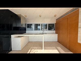 Stubbs Road - 9-19, Black's Link 04