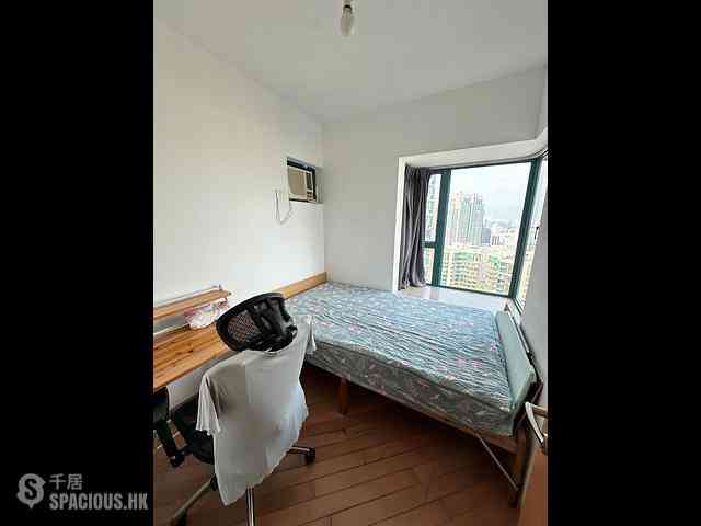 Tai Kok Tsui - The Long Beach Tower 3 04