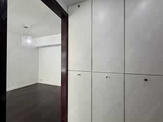 Mid Levels Central - Conduit Tower 11