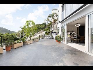 Clear Water Bay - Po Toi O Tsuen 02
