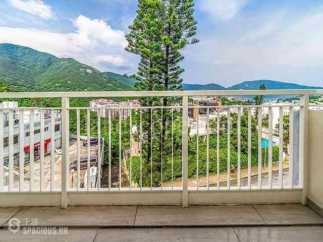 Chung Hom Kok - Bauhinia Gardens 03