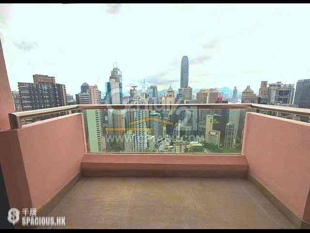 Central - The Albany 02