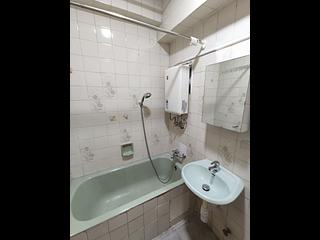 Quarry Bay - Hon Way Mansion 04