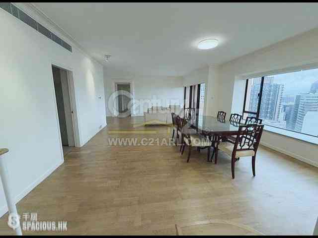 Central - The Albany 04