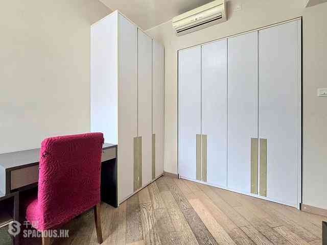 Tung Chung - The Visionary 14