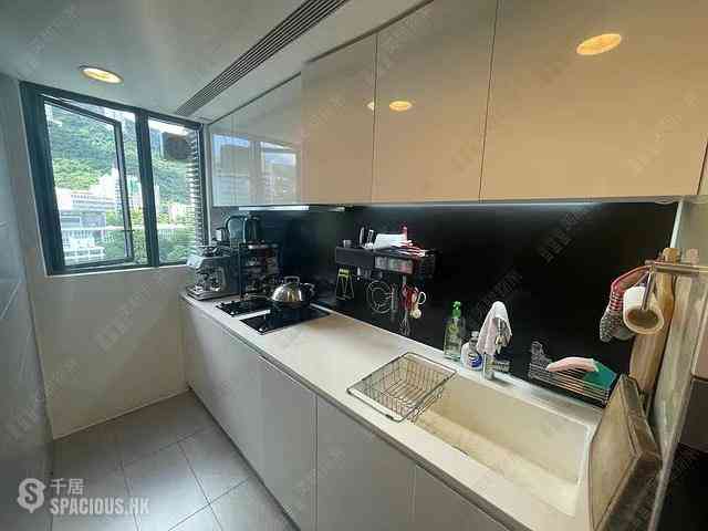 Wan Chai - The Oakhill 02