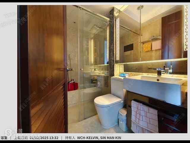 Wan Chai - The Avenue Phase 2 Block 3 09