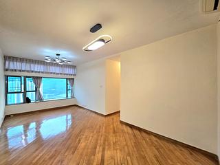 Tung Chung - Tung Chung Crescent 02