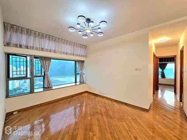 Tung Chung - Tung Chung Crescent 03
