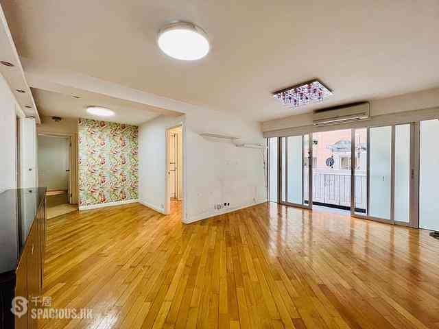 Wan Chai - Phoenix Court 02