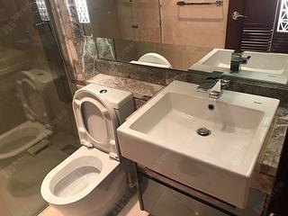 Wan Chai - The Avenue Phase 2 Block 2 04