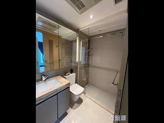 Tseung Kwan O - Twin Peaks Block 2 02