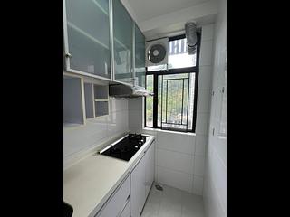 Tai Hang - Dragon Centre Block 1 03