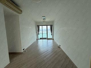 Shek Tong Tsui - Harbour One 06