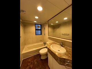 Mid Levels Central - Birchwood Place 13