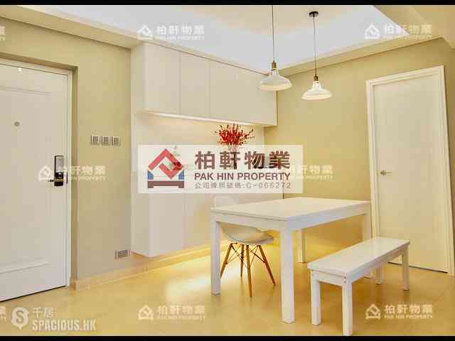 Quarry Bay - King's View Court 03
