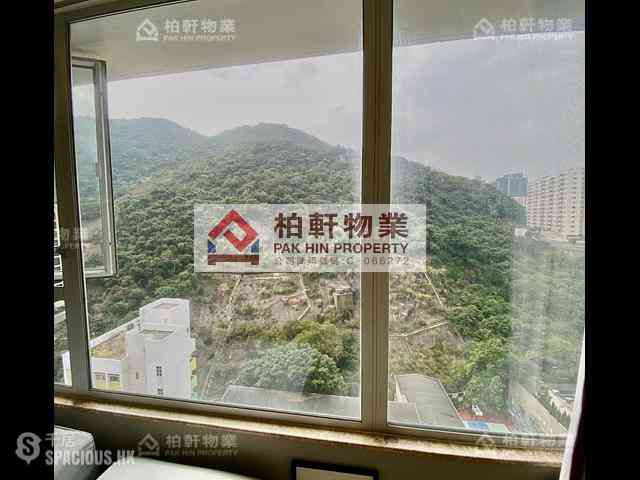 Quarry Bay - King's View Court 02