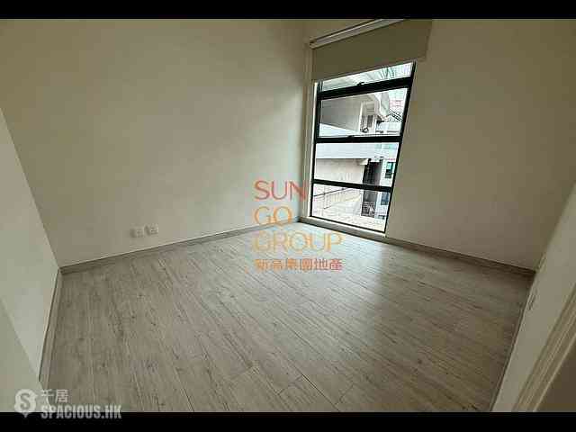 Pok Fu Lam - Bisney Terrace 07
