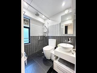Happy Valley - The Valley View 08
