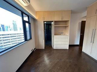 Mid Levels East - Ewan Court 12