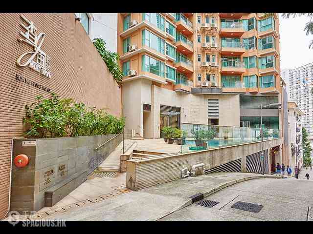 Tai Hang - Jardine Summit 10