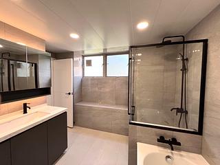 Mid Levels Central - Tregunter Tower 3 11