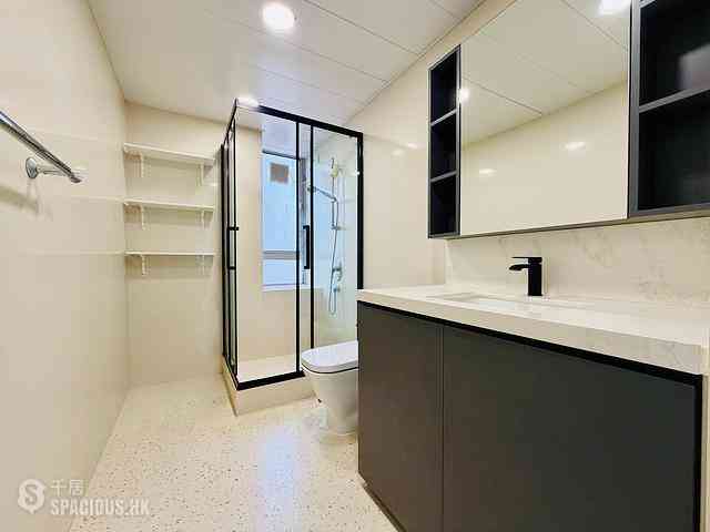 Mid Levels Central - Tregunter Tower 3 18