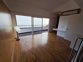 The Peak - Orient Crest 15
