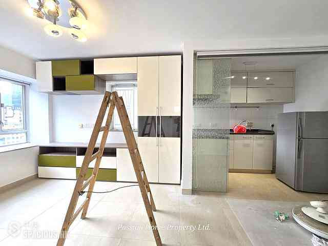 Quarry Bay - Westlands Court 02