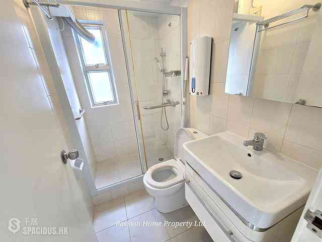 Quarry Bay - Westlands Court 07