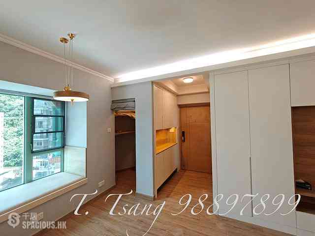Wan Chai - Royal Court 02