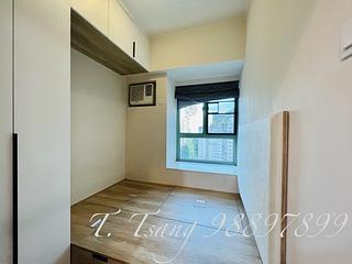 Wan Chai - Royal Court 15