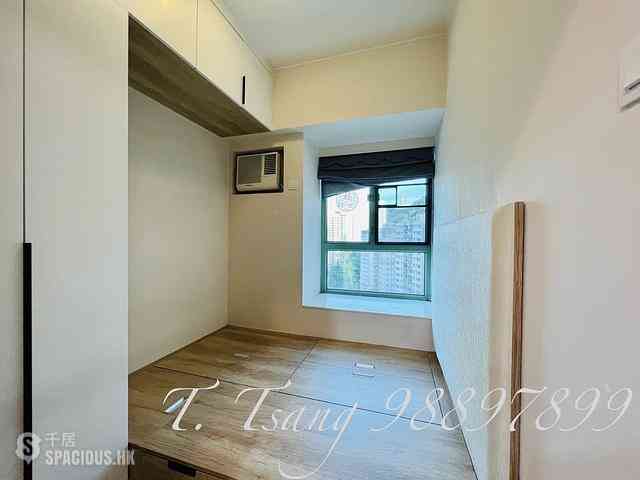 Wan Chai - Royal Court 15