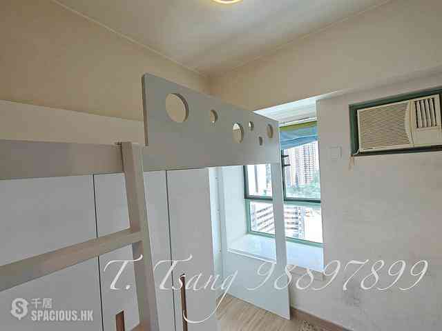 Wan Chai - Royal Court 17