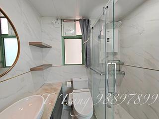 Wan Chai - Royal Court 19