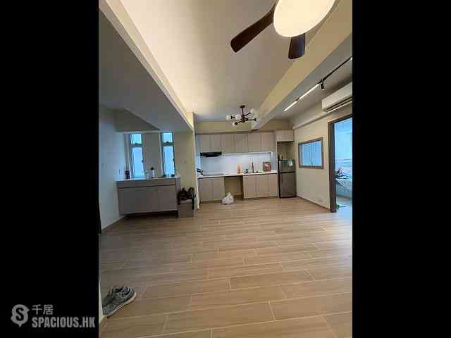 Wan Chai - Golden Jubilee House 02