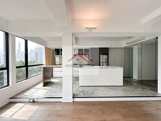 Happy Valley - Race Course Mansion 03
