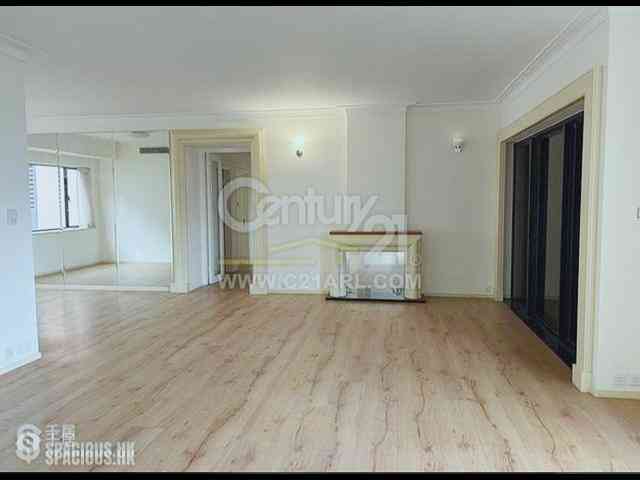 Central - The Albany 01