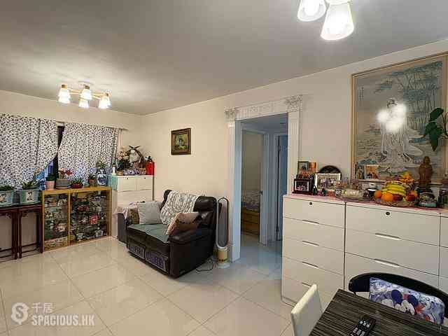Sai Ying Pun - Good View Court 01