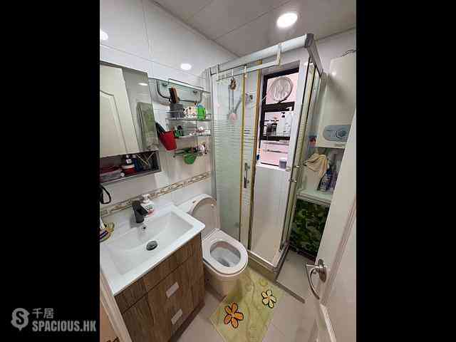 Sai Ying Pun - Good View Court 06