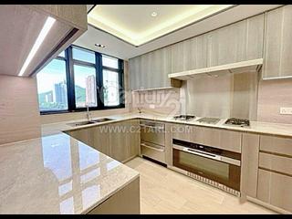 Repulse Bay - Fortuna Court 06