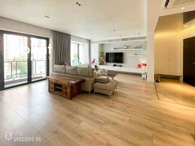 Mid Levels Central - Regal Crest 07